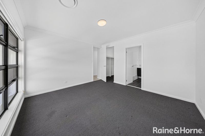 Photo - 67 Arnott Loop, North Rothbury NSW 2335 - Image 12
