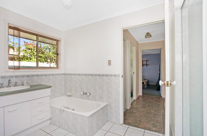 Photo - 67 Bermuda Avenue, Deception Bay QLD 4508 - Image 6