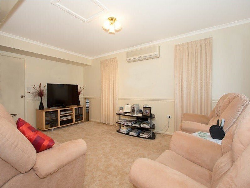 Photo - 67 Bibimulya St , Bellara QLD 4507 - Image 4