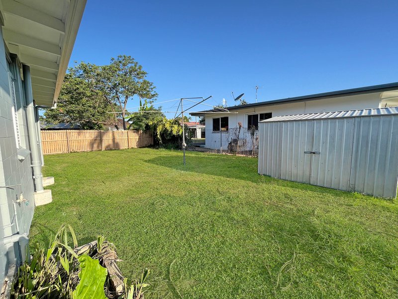 Photo - 67 Birch Street, Manunda QLD 4870 - Image 11