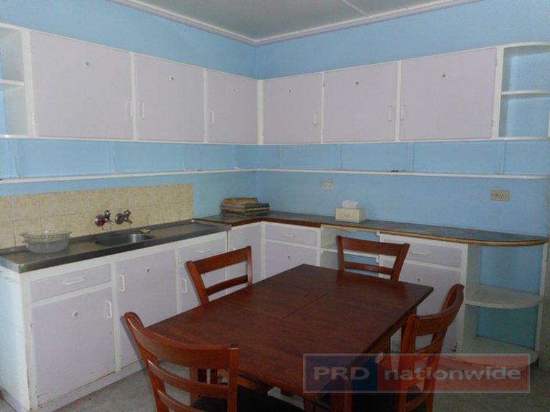 Photo - 67 Blowering Road, Tumut NSW 2720 - Image 3