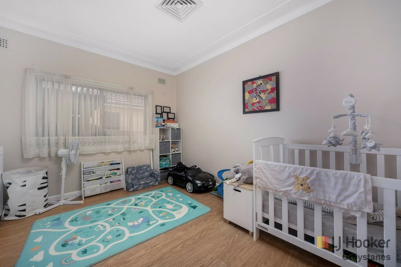 Photo - 67 Boronia Street, South Wentworthville NSW 2145 - Image 7