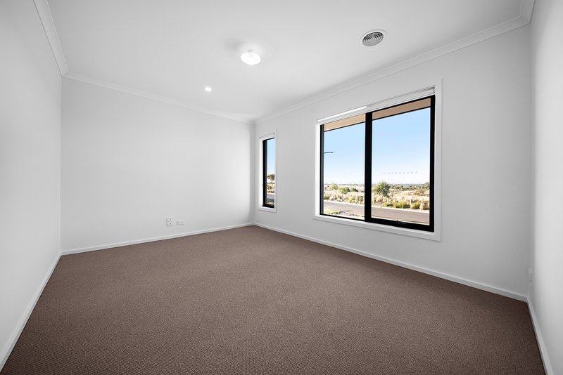 Photo - 67 Bray Street, Deanside VIC 3336 - Image 4