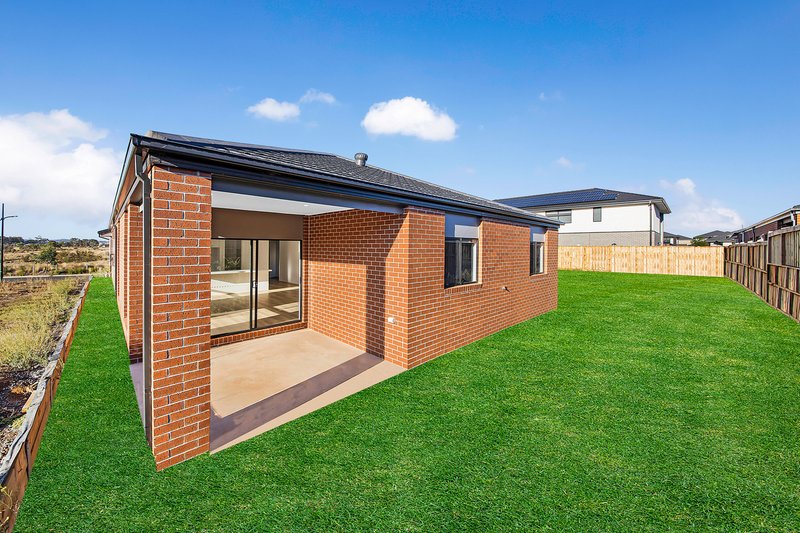 Photo - 67 Bray Street, Deanside VIC 3336 - Image 17