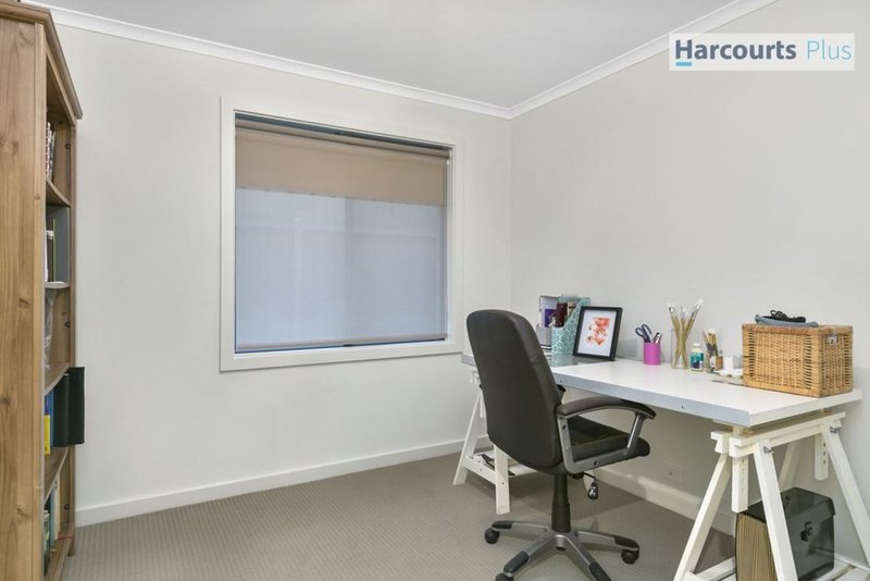 Photo - 67 Brooklyn Drive, Hallett Cove SA 5158 - Image 14