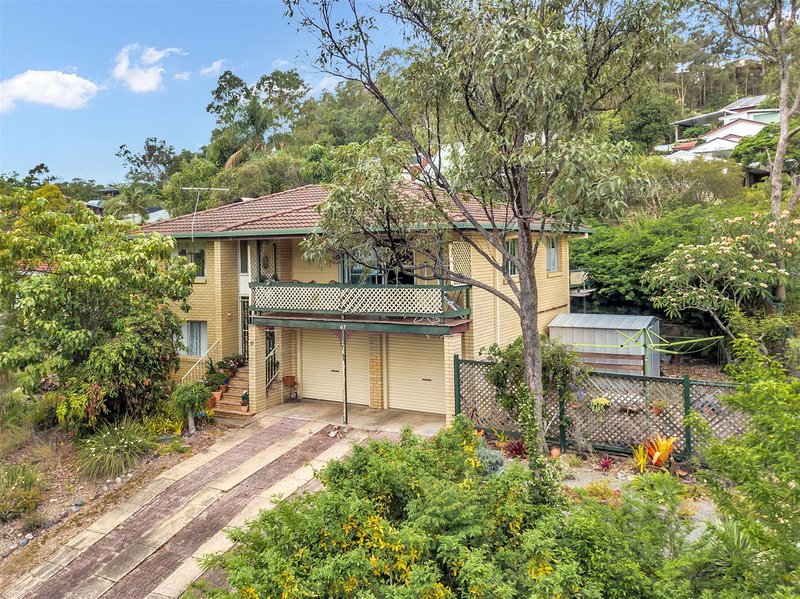 Photo - 67 Bunya Park Drive, Eatons Hill QLD 4037 - Image 12