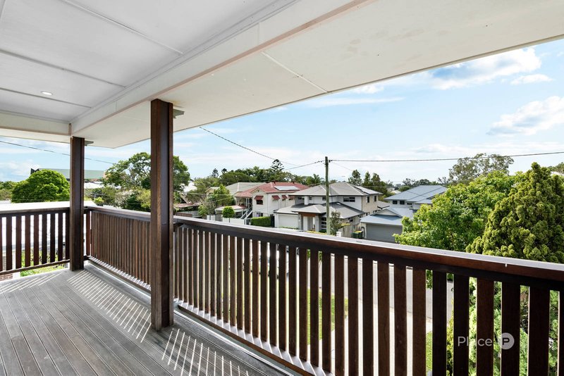 Photo - 67 Camelia Street, Cannon Hill QLD 4170 - Image 13