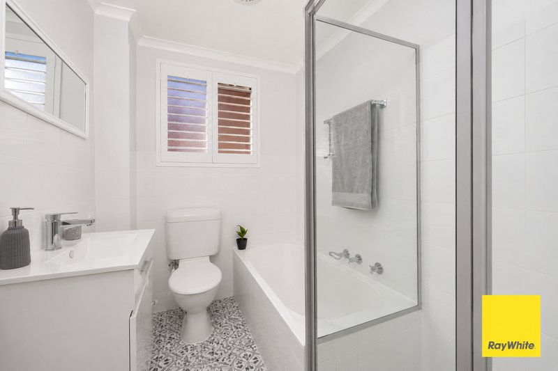 Photo - 6/7 Carramar Avenue, Carramar NSW 2163 - Image 7