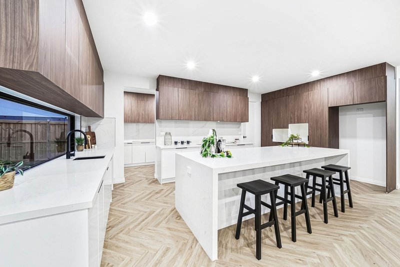 Photo - 67 Castello Drive, Deanside VIC 3336 - Image 7