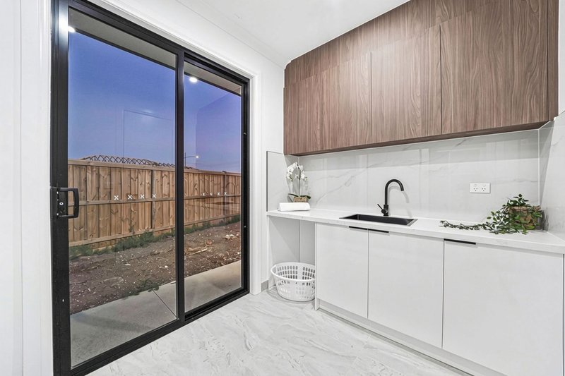 Photo - 67 Castello Drive, Deanside VIC 3336 - Image 24