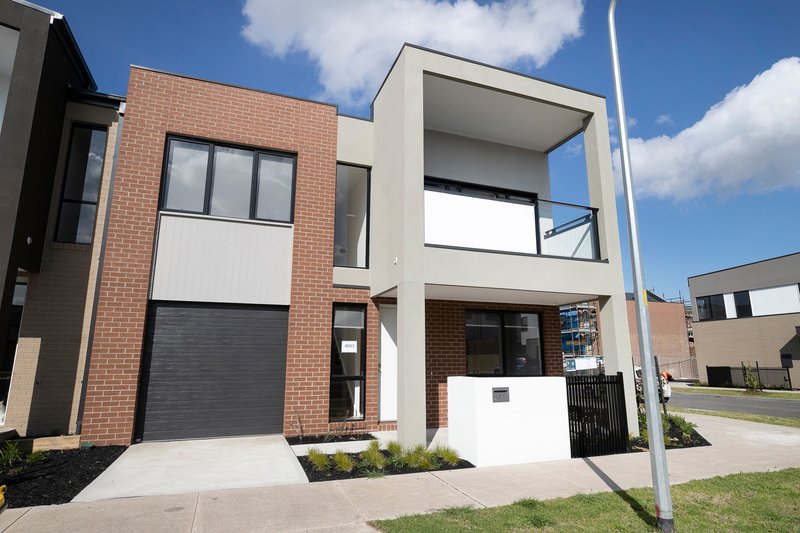 Photo - 67 Cole Street, Braybrook VIC 3019 - Image 1