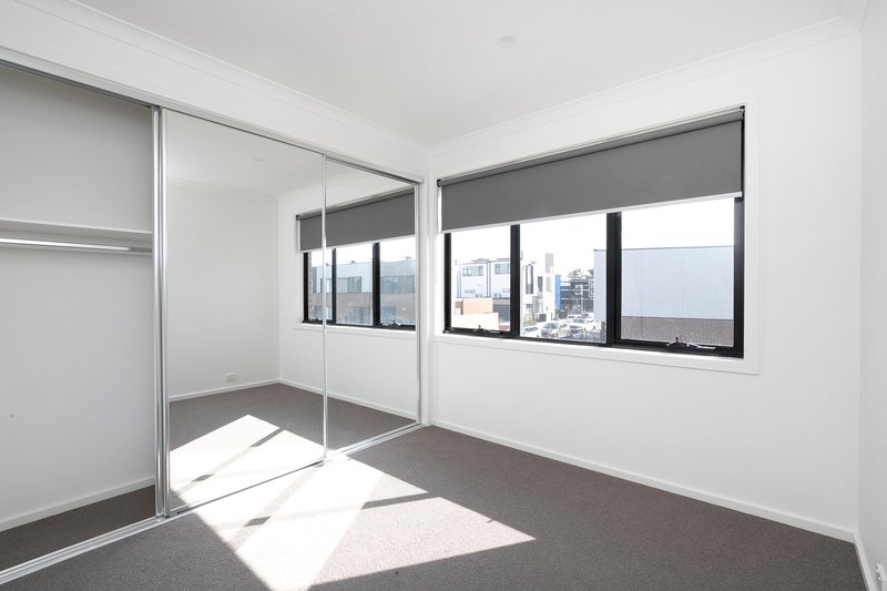 Photo - 67 Cole Street, Braybrook VIC 3019 - Image 5