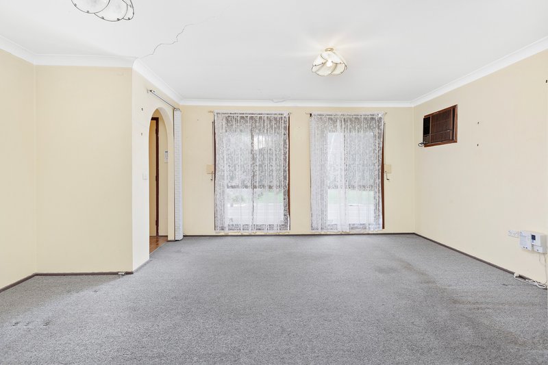 Photo - 67 Compton Street, Dapto NSW 2530 - Image 2