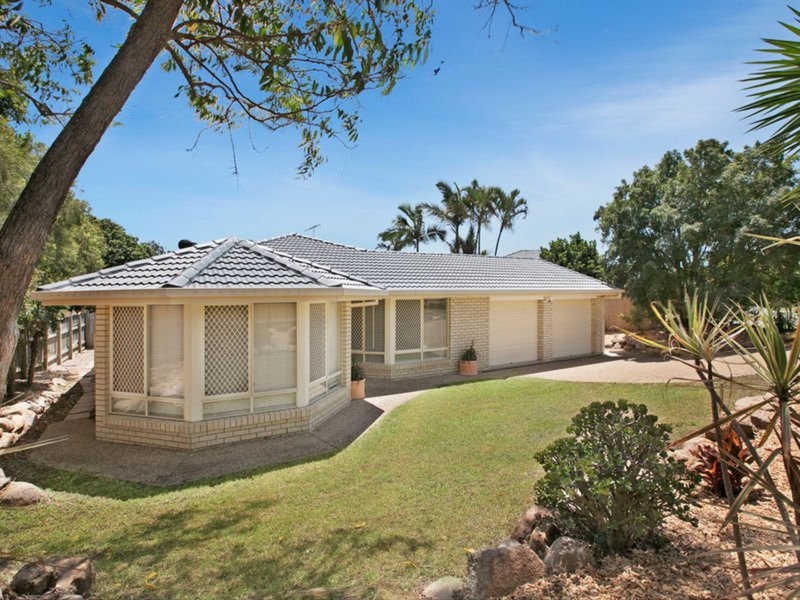 67 Cowell Street, Carindale QLD 4152