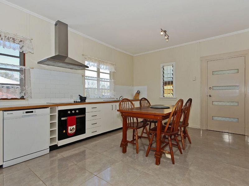 Photo - 67 Crowley Street, Zillmere QLD 4034 - Image 2