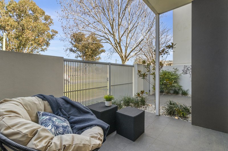 Photo - 67 Cunningham Street, Kingston ACT 2604 - Image 3