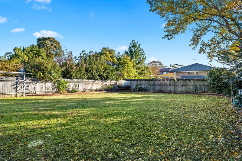 Photo - 67 Dartford Road, Thornleigh NSW 2120 - Image 24