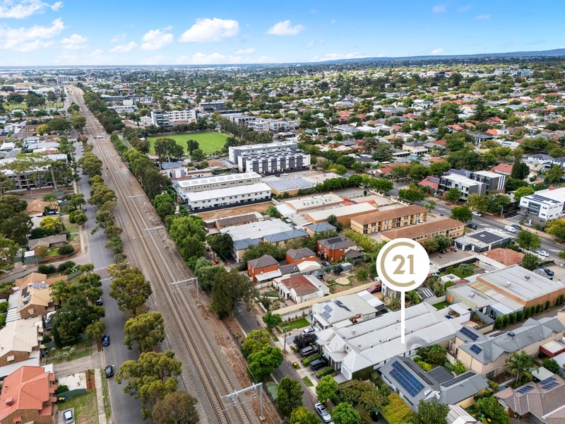 Photo - 67 Devonport Terrace, Prospect SA 5082 - Image 4