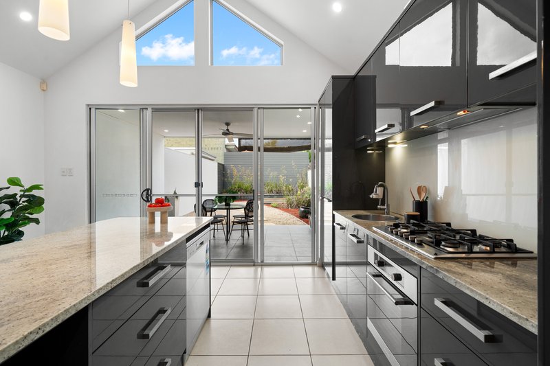 Photo - 67 Devonport Terrace, Prospect SA 5082 - Image 10