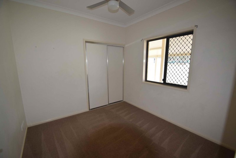 Photo - 67 Elm Street, Esk QLD 4312 - Image 6