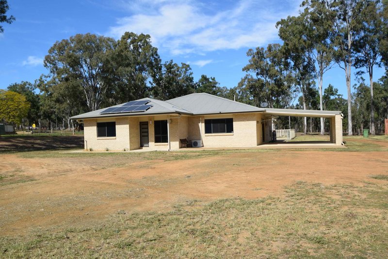 Photo - 67 Elm Street, Esk QLD 4312 - Image 12