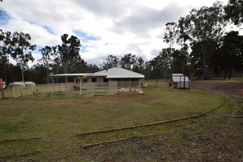 Photo - 67 Elm Street, Esk QLD 4312 - Image 13