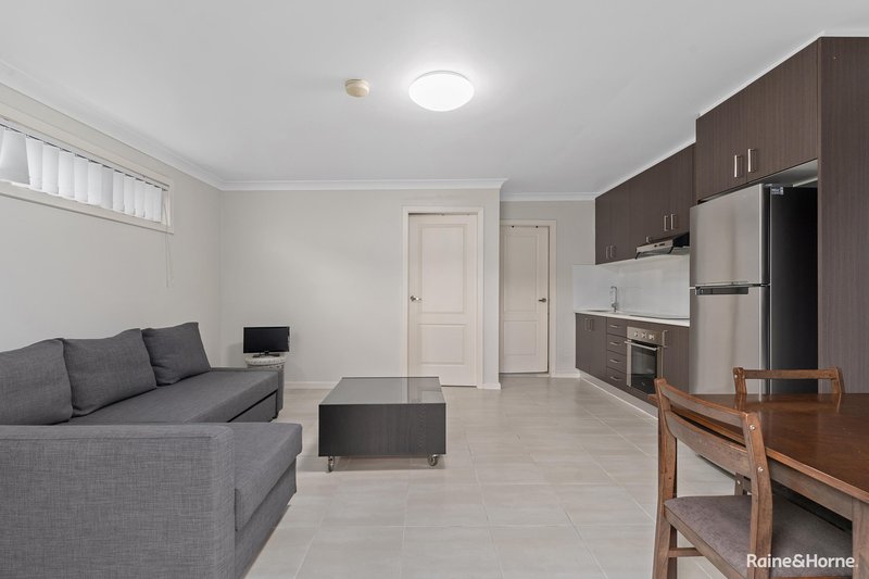 Photo - 67 Eton Street, Smithfield NSW 2164 - Image 4