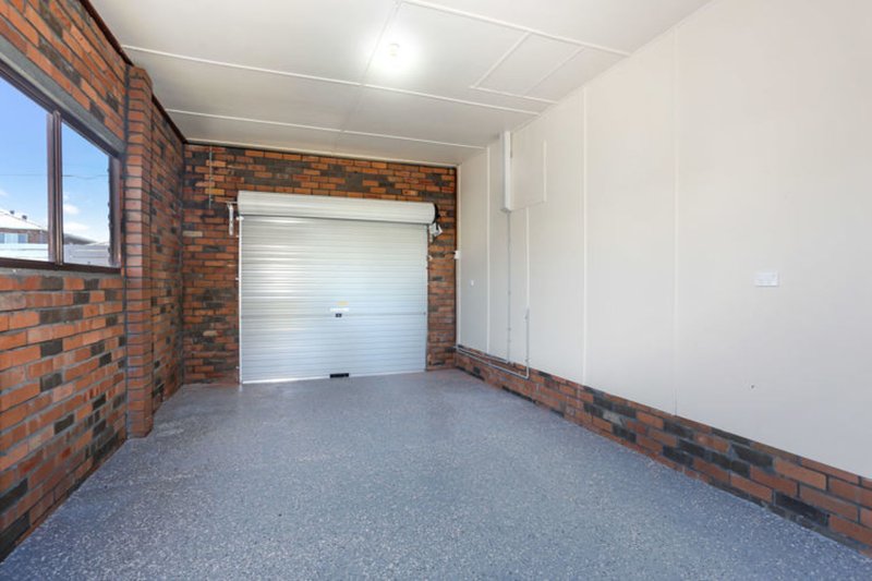 Photo - 67 Ettalong Road, Greystanes NSW 2145 - Image 10