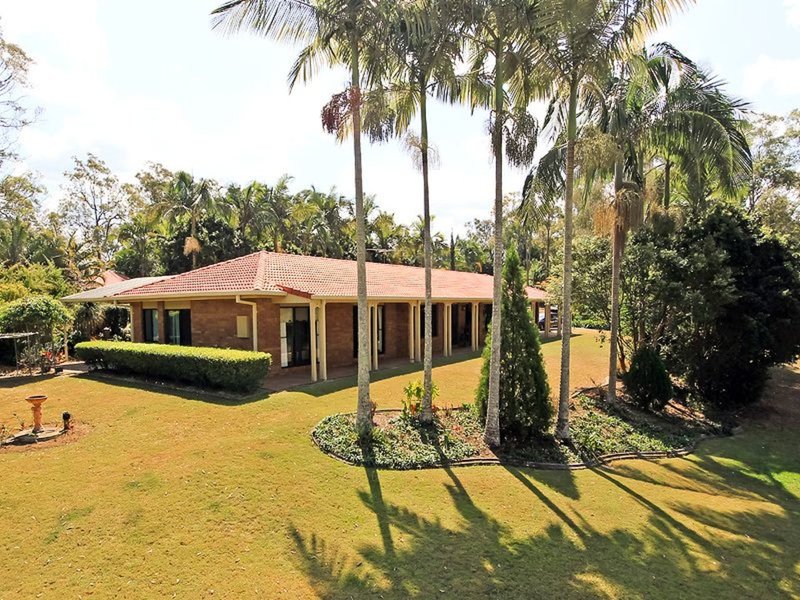 Photo - 67 Executive Drive, Park Ridge QLD 4125 - Image 1