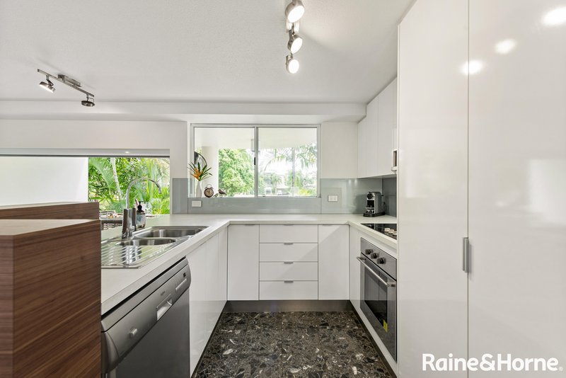 Photo - 6/7 Garrick Street (Sunseeker) , Port Douglas QLD 4877 - Image 3