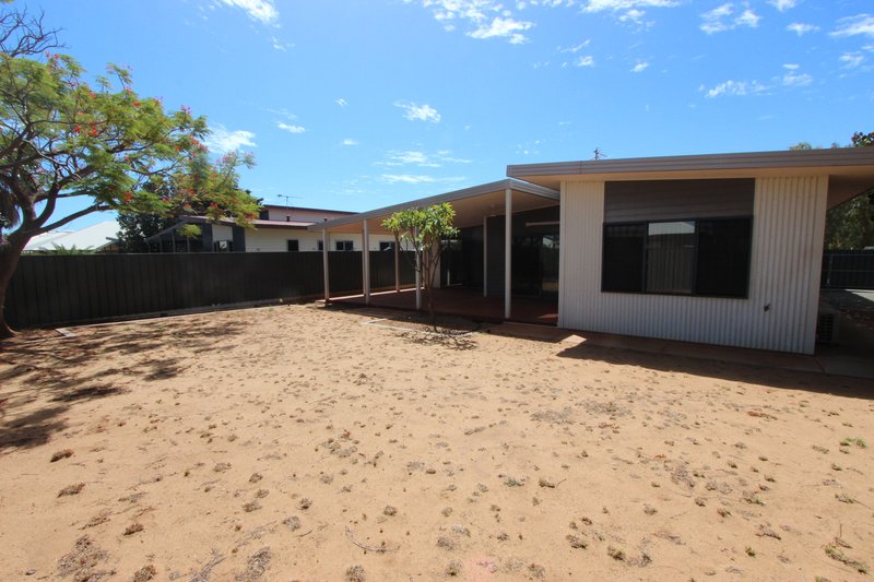 Photo - 67 Goshawk Circle, Nickol WA 6714 - Image 15