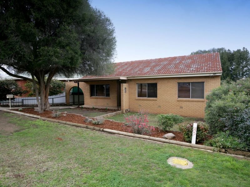 67 Grove Street, Kooringal NSW 2650