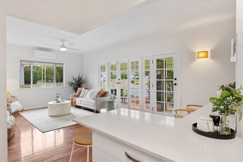 Photo - 67 Halsmere Street, Geebung QLD 4034 - Image 4