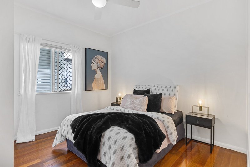 Photo - 67 Halsmere Street, Geebung QLD 4034 - Image 11