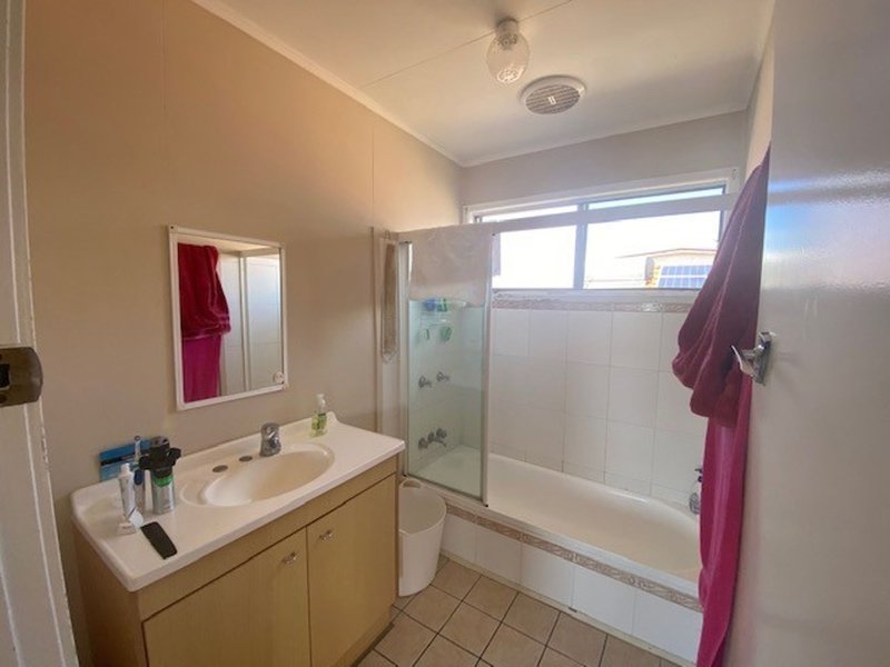 Photo - 67 Henzell Street, Kippa-Ring QLD 4021 - Image 5