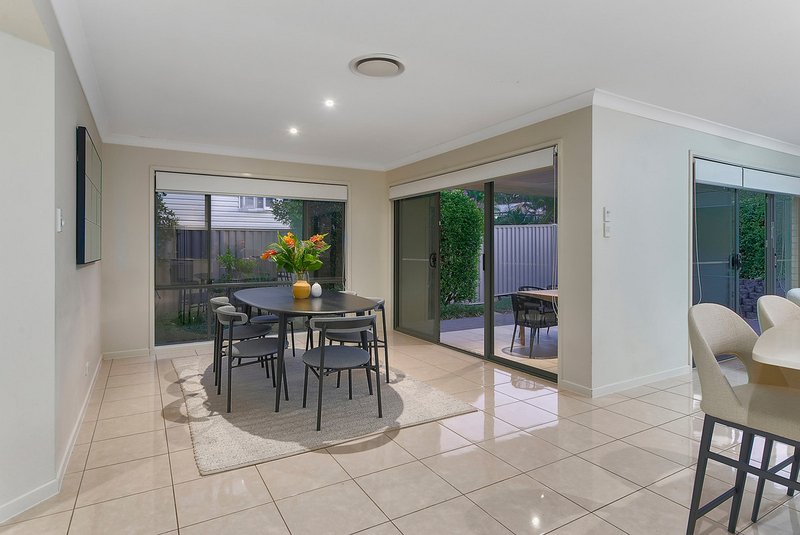 Photo - 67 Hexham Street, Tarragindi QLD 4121 - Image 9