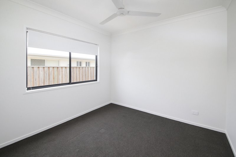 Photo - 67 Highbury Court, Greenbank QLD 4124 - Image 10