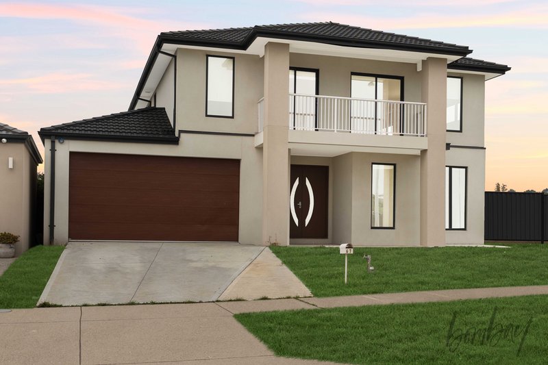 Photo - 67 Holly Drive, Wallan VIC 3756 - Image 2