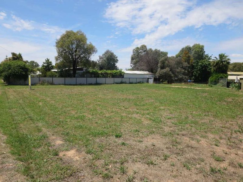 67 Howlong Road, Burrumbuttock NSW 2642