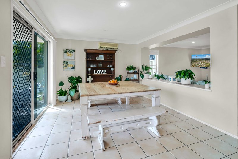 Photo - 67 Ingles Circuit, Arundel QLD 4214 - Image 4