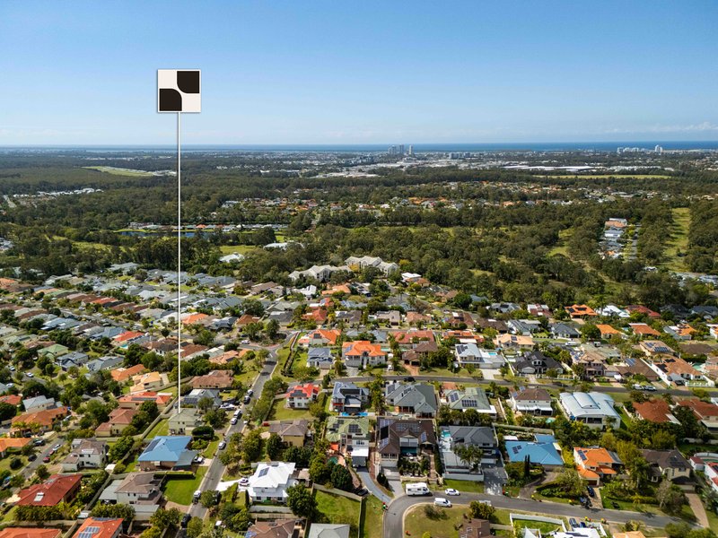 Photo - 67 Ingles Circuit, Arundel QLD 4214 - Image 22