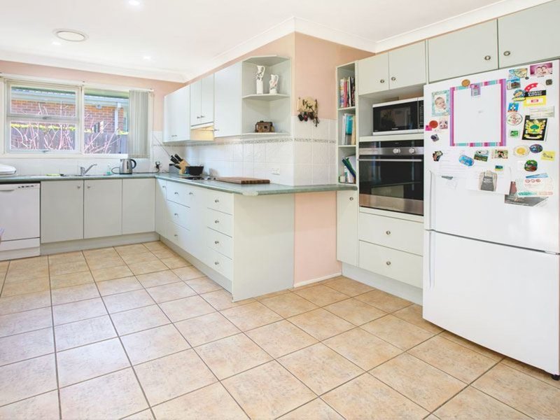 Photo - 67 Jasper Road, Baulkham Hills NSW 2153 - Image 4