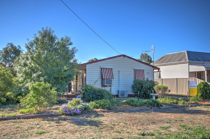 67 Jeffrey Street, Elmore VIC 3558