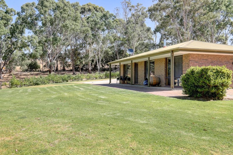 Photo - 67 Kangaroo Reef Road, Mylor SA 5153 - Image 3