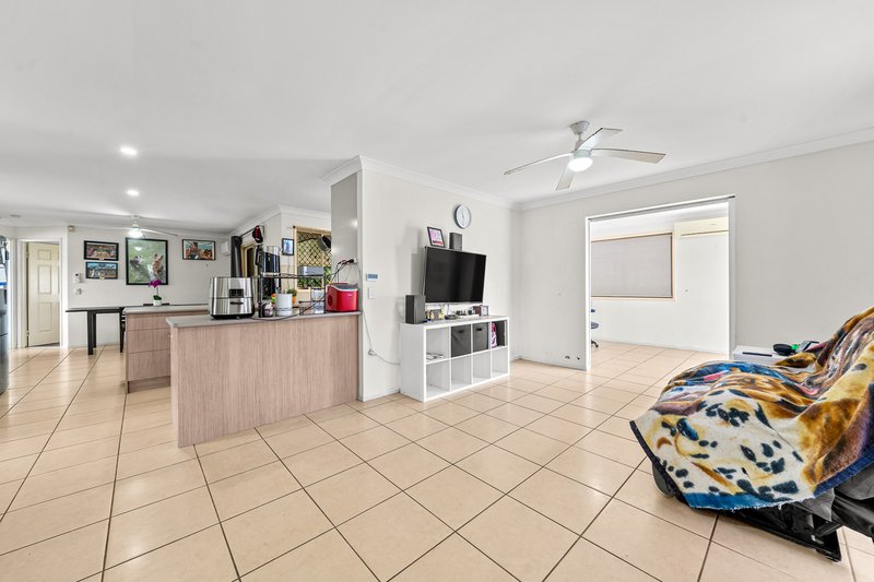 Photo - 67 Katunga Circuit, Ormeau QLD 4208 - Image 11