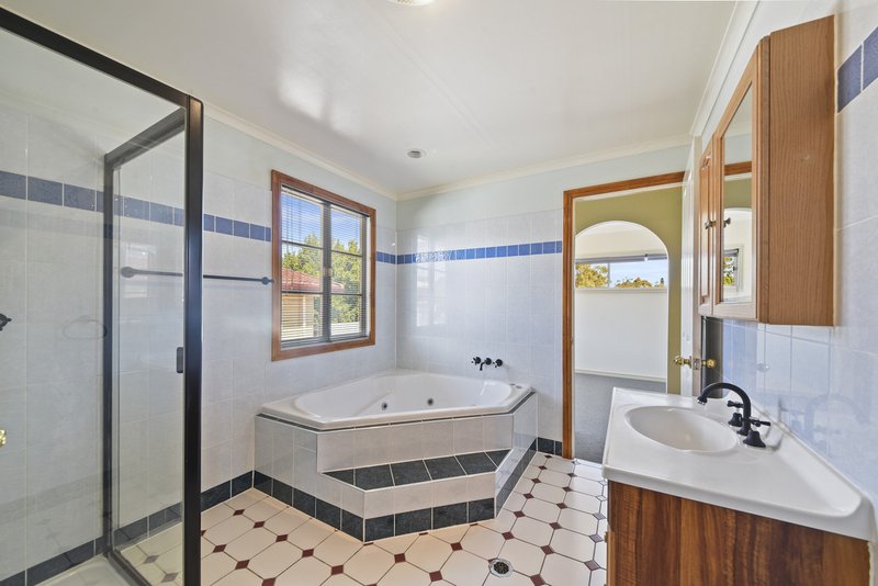 Photo - 67 Kirby Road, Aspley QLD 4034 - Image 7