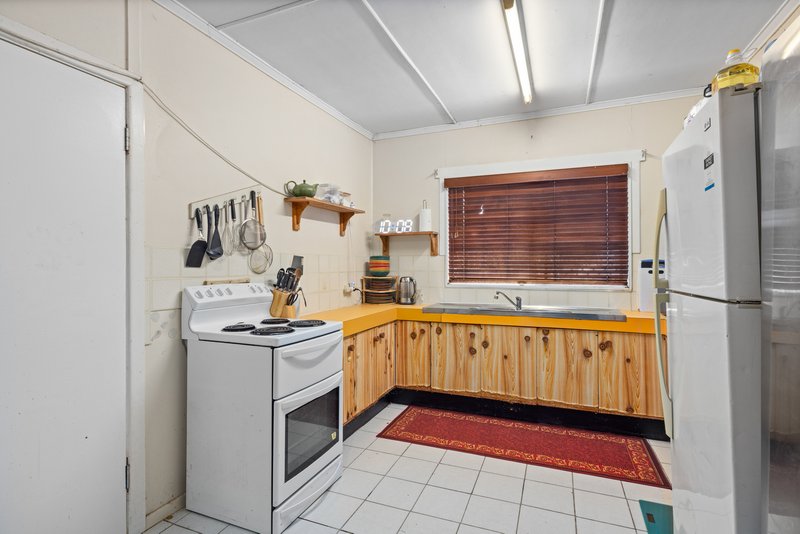 Photo - 67 Laura Street, Clontarf QLD 4019 - Image 4