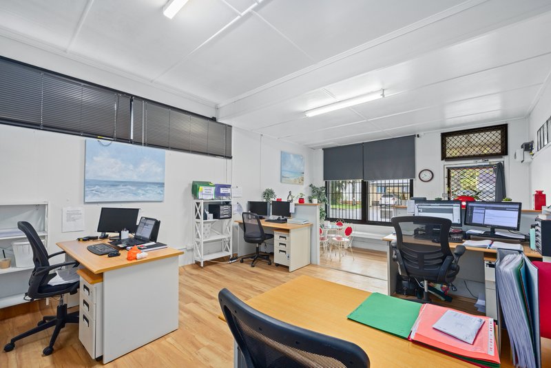 Photo - 67 Laura Street, Clontarf QLD 4019 - Image 19