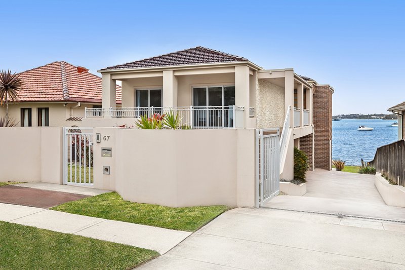 Photo - 67 Llewellyn Street, Rhodes NSW 2138 - Image 2