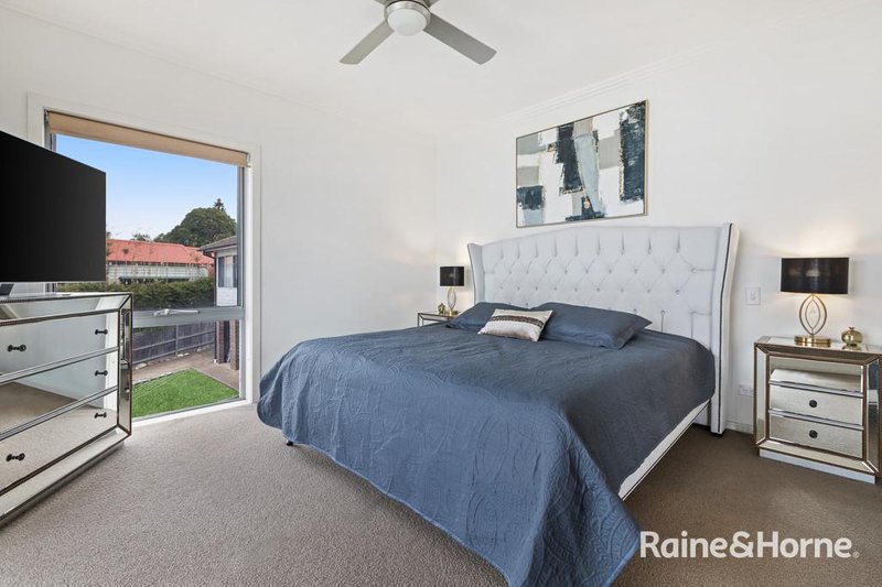 Photo - 67 Llewellyn Street, Rhodes NSW 2138 - Image 10